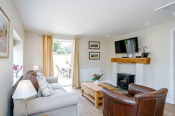 Wits End Cottage in Roughton