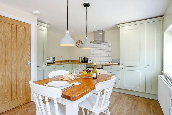 Wits End Cottage in Roughton