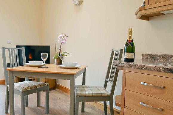 Taters Barn in Aikton