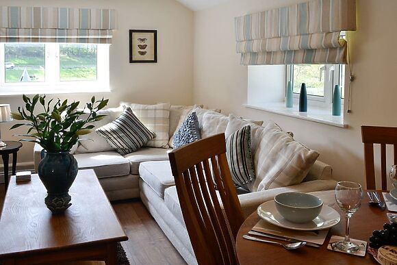 Lake View Cottage in Brampton