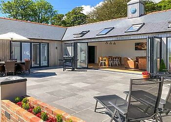 Manor Lodge Stables in Wiston