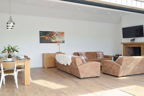 Manor Lodge Stables in Wiston