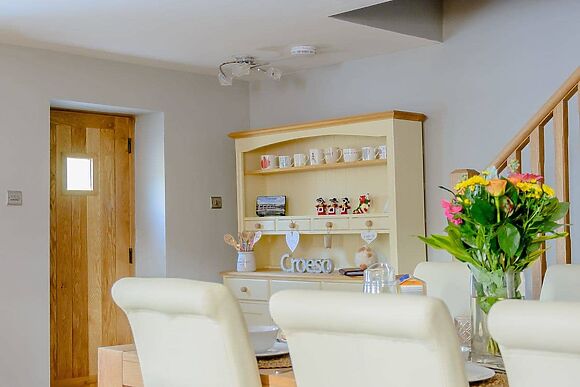 Honeycott in Llangattock