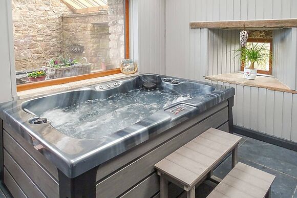 Low Floweryhirst Cottage