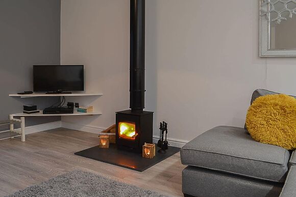 Daisy Cottage at Hoxne Cottages