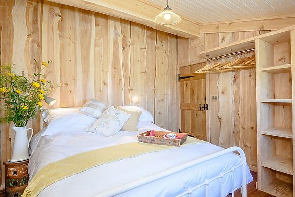 Kingfisher Cabin in Croft