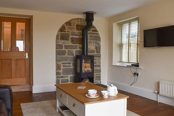 Woodside Cottage in Near Easington