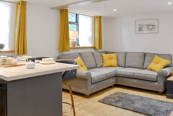 Ysgoldy Salem at Cewydd Cottages