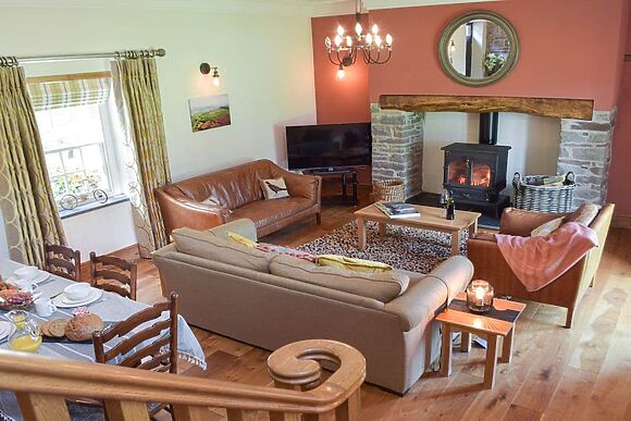 Swn-Y-Don in Llansteffan