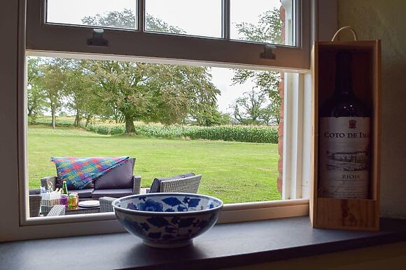 Swn-Y-Don in Llansteffan