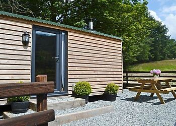 Caban Caru at Cewydd Cottages