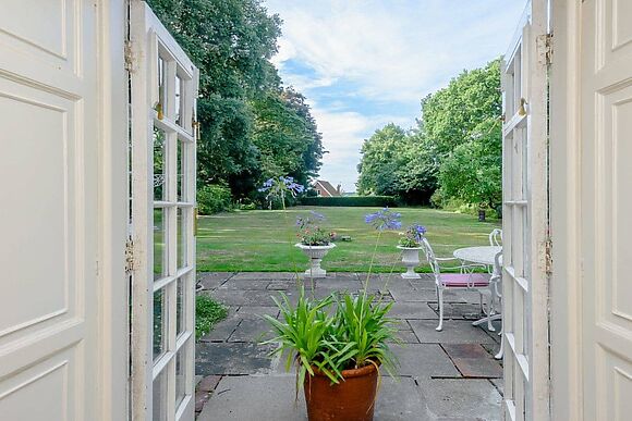 Braydeston House in Brundall