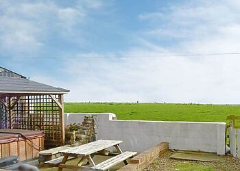 Old Low Farm Cottage