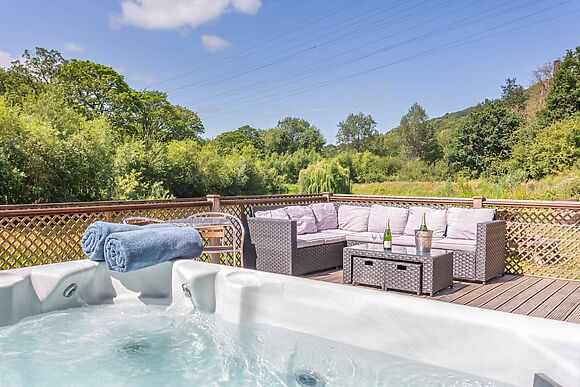 Waterside Lodge Sixteen