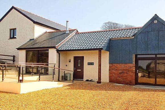 Golwg y Cwm in Cilrhedyn