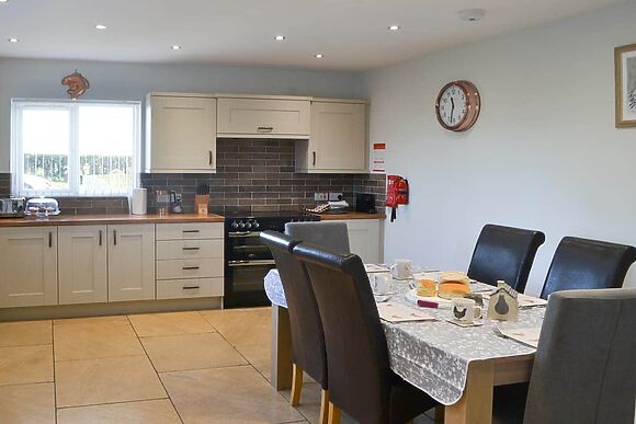 Red Hen Cottage in Acklington