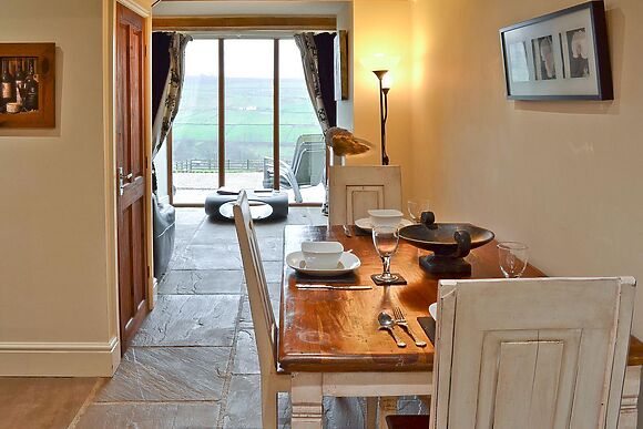 Mia Cottage in Buckley Green