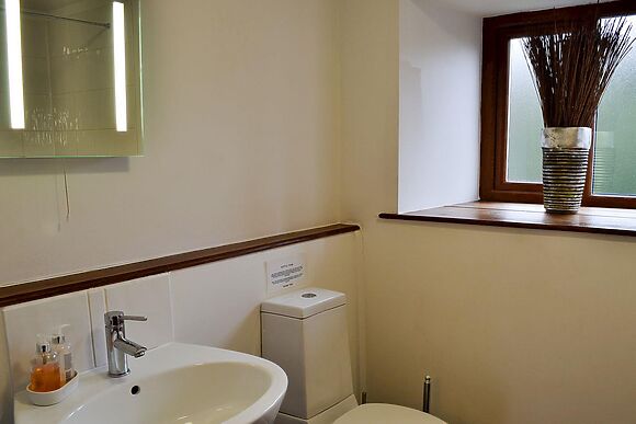 Mia Cottage in Buckley Green