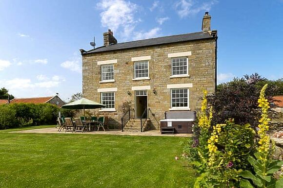 Thirley Cotes Farmhouse