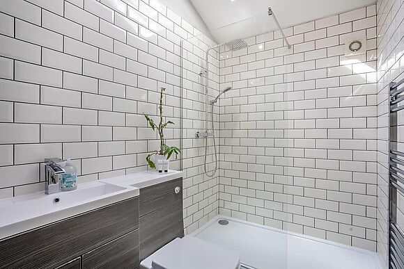 Brandy Lodge at Tavern Cottages