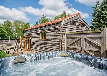 Poppy Lodge at Tavern Cottages