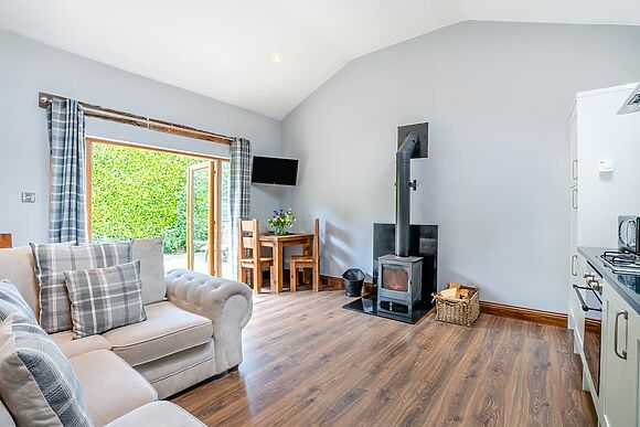 Poppy Lodge at Tavern Cottages