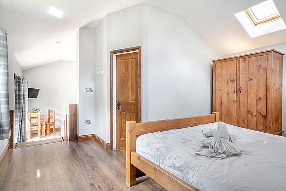 Poppy Lodge at Tavern Cottages