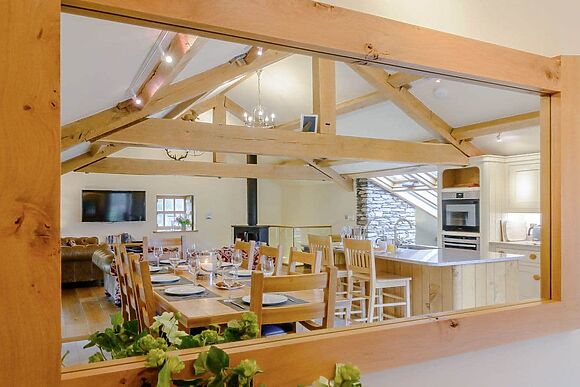 Otter Tarn: Mungeon Barn