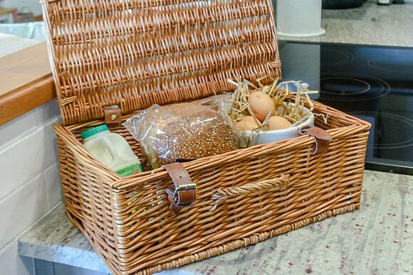 Bee’s Cottage in Staintondale