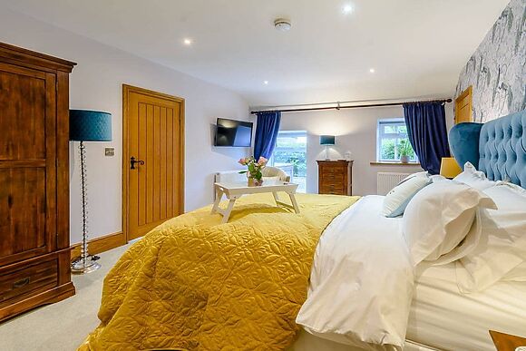 Bee’s Cottage in Staintondale