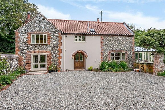 Leatherpool Place in Wiveton