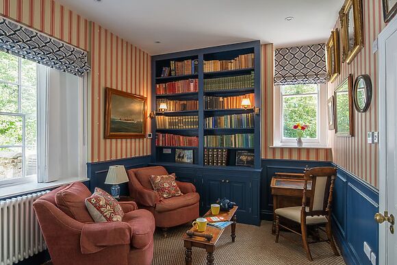 Henge Estate in Shrewton