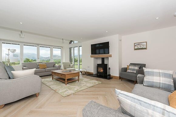 The Hoggest and Annexe