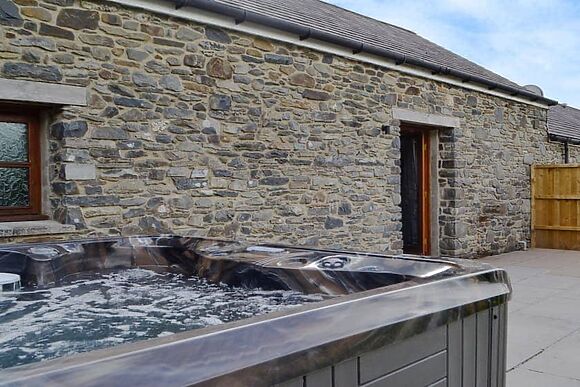 Caffi Sali at Pentre Bach