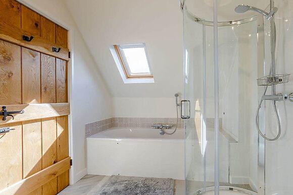 Knoll Cottage at Burton Row