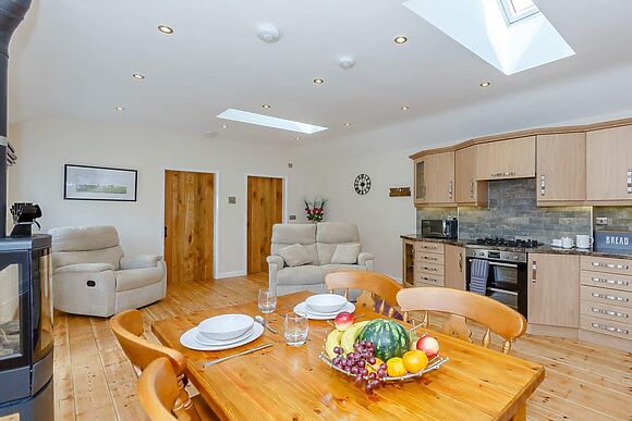 Millstone Barn at Windmill Barns