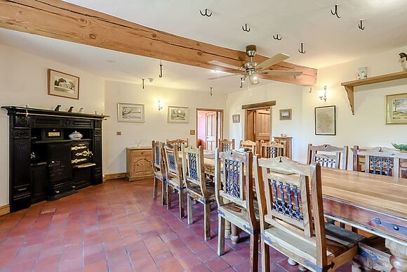 Psalter Farmhouse