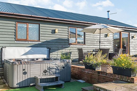 Cuckoo Hill Lodge in Rhayader