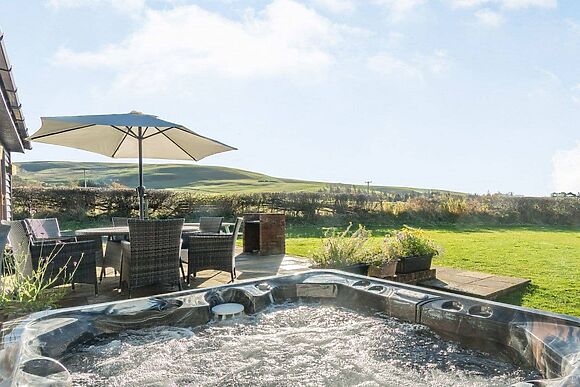 Cuckoo Hill Lodge in Rhayader