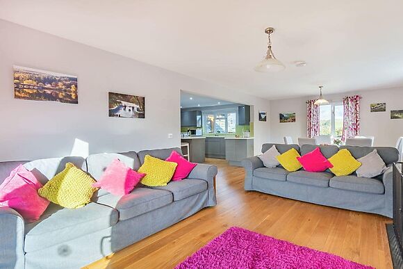 Cuckoo Hill Lodge in Rhayader