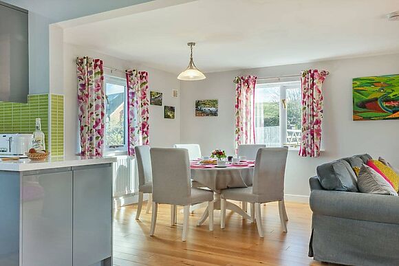 Cuckoo Hill Lodge in Rhayader