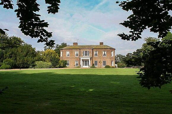 Walcot Hall