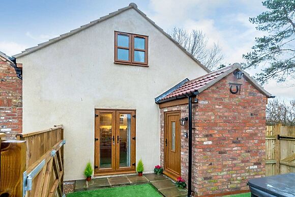 Farriers Lodge in Brandesburton