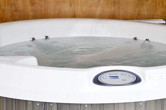 Ty Nant in Lower Chapel