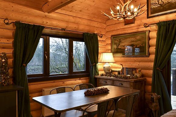 Howburn Log Cabin in Melkridge