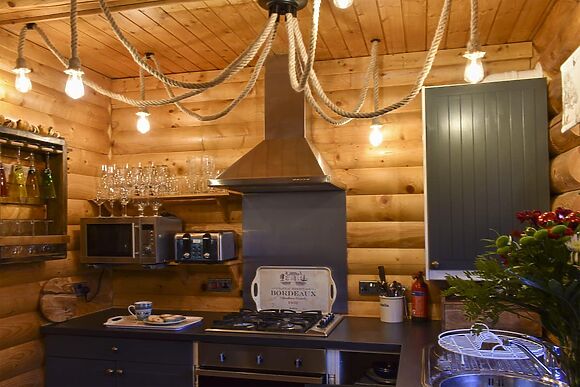 Howburn Log Cabin in Melkridge