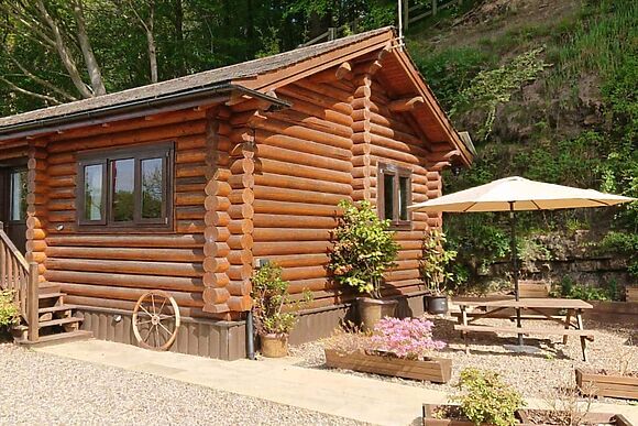 Howburn Log Cabin in Melkridge