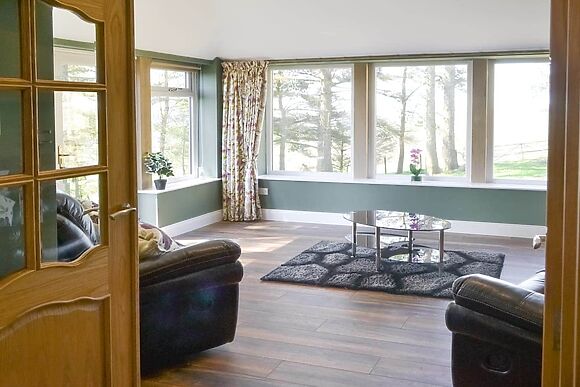 Curlew Cottage in Near Bellingham