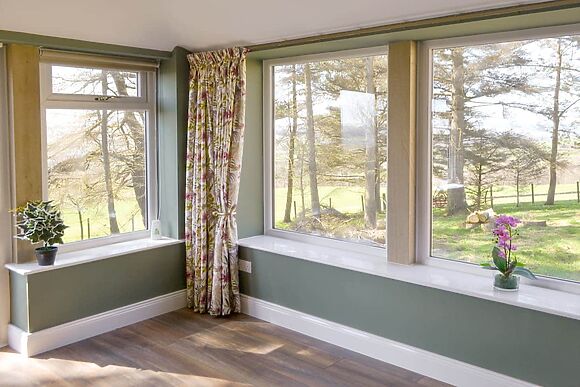 Curlew Cottage in Near Bellingham