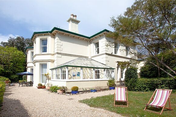 Longcroft House